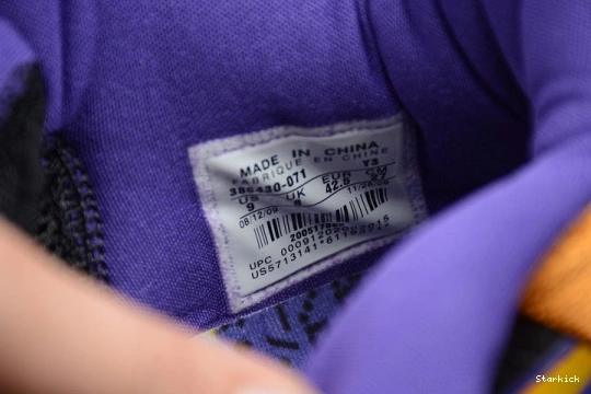 5  Kobe Lakers 386429-071 Nike 0306